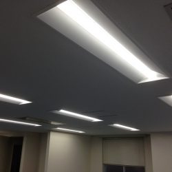 渋谷ＭＮビル様　テナント専有部天井照明、共用部エントランス