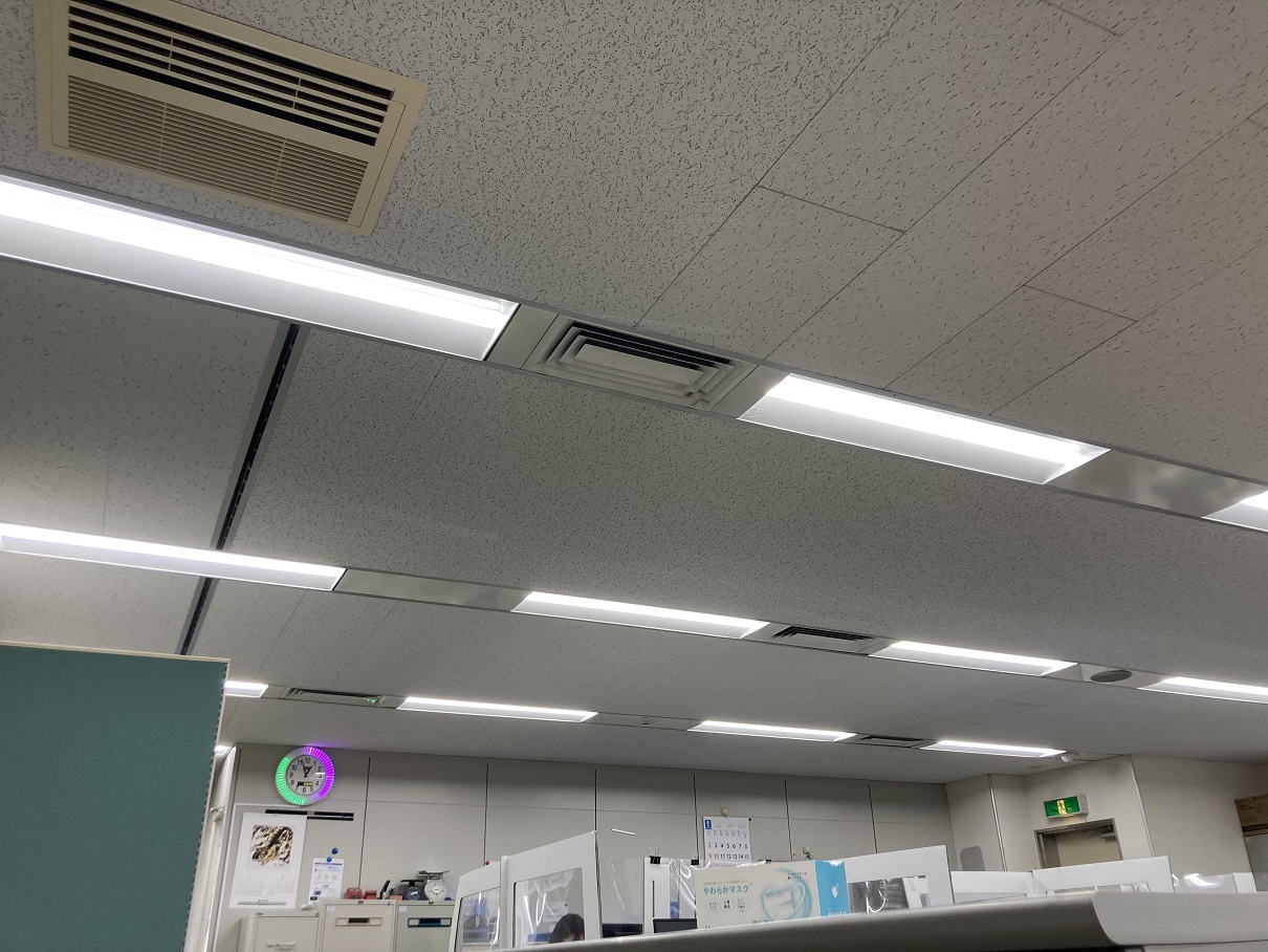 株式会社新学社様　東京支社内全照明LED化（2021年度）+補助金利用（2017年度）